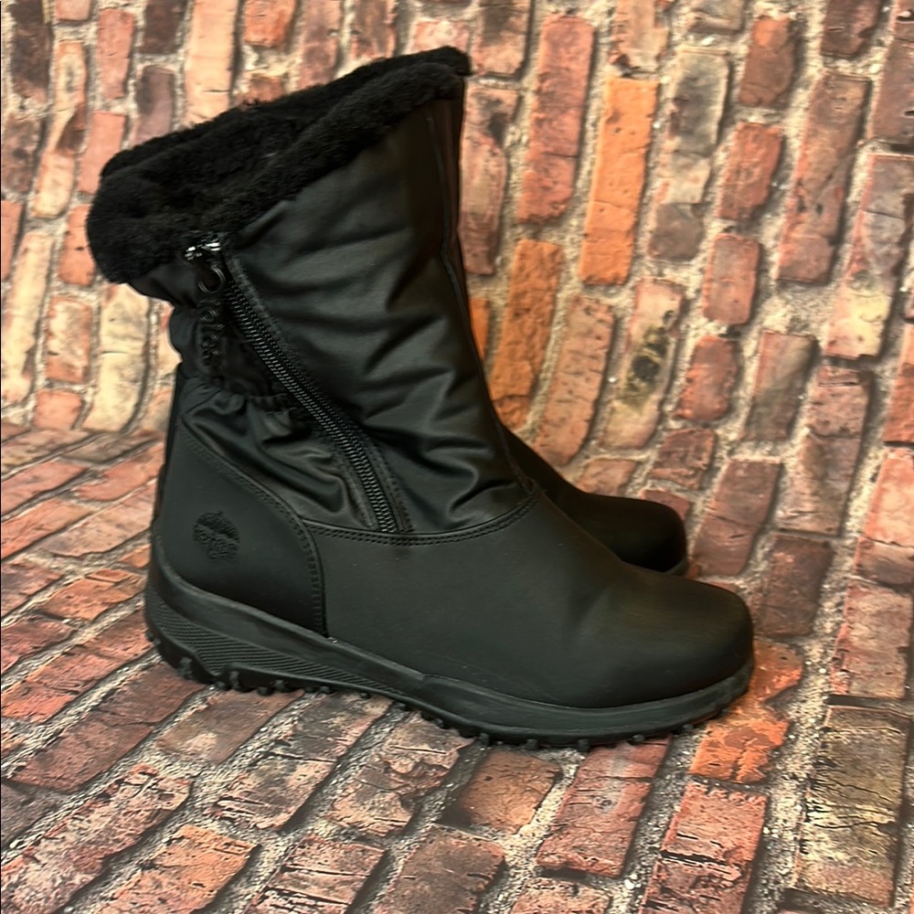 Totes Lily Black Winter Rain Boots Weather-Resistant Material women boot size 7M